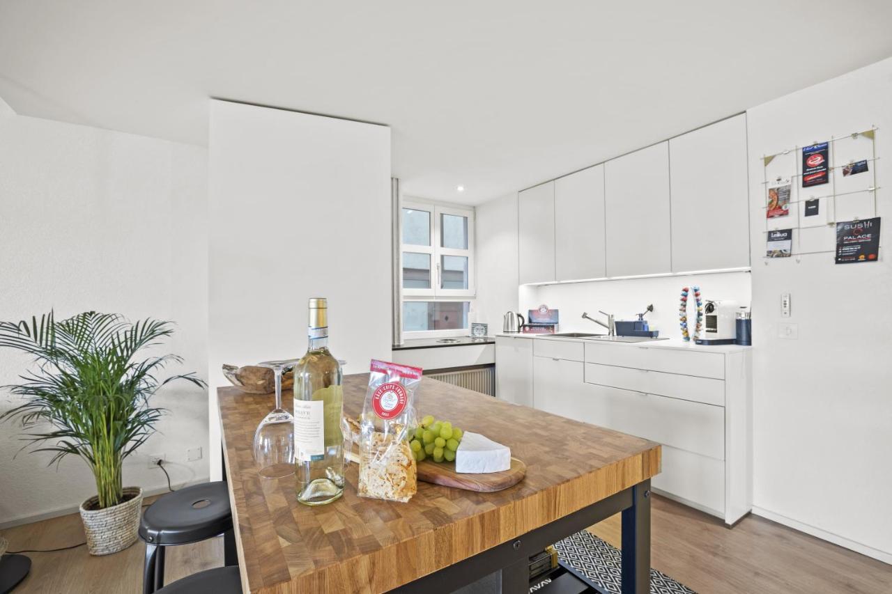 Apartment NEU I Einzigartige Wohnung I Terrasse am Rhein I NETFLIX I Apple TV